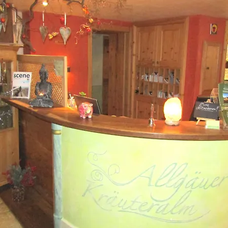 Отель Allgaeuer Kraeuteralm 3*